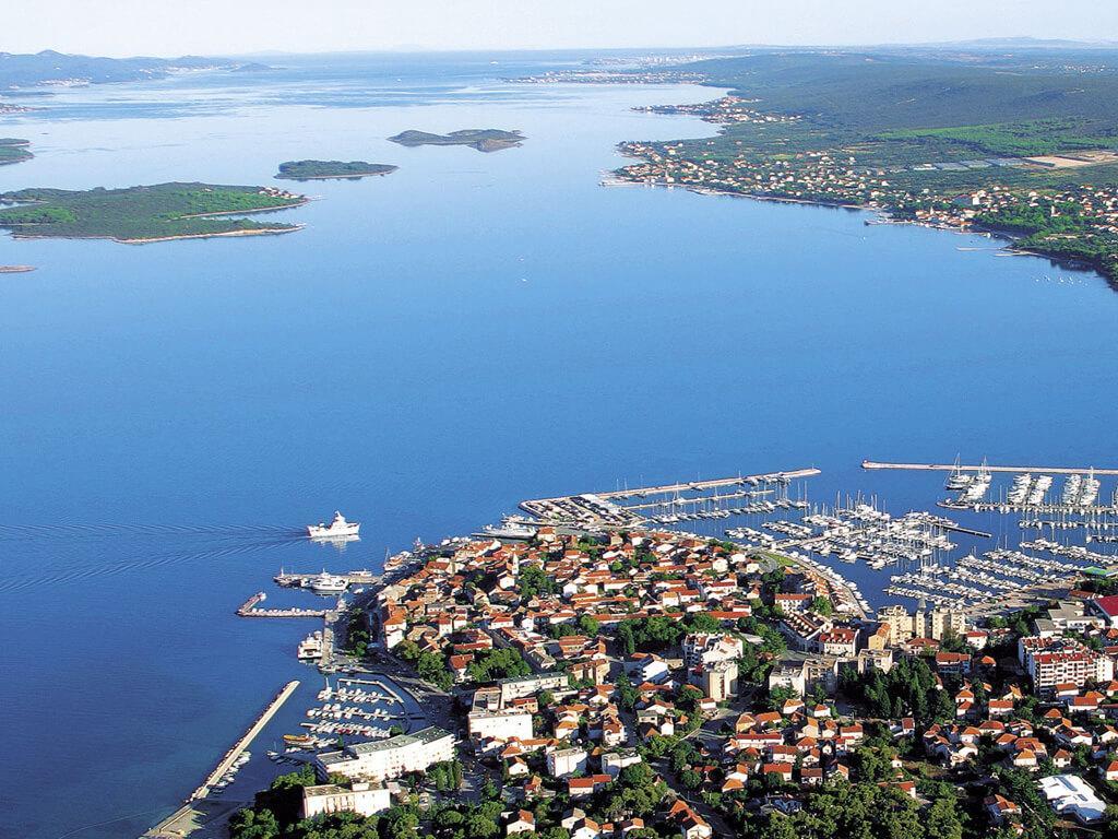Orange City Apartment'S Repic Biograd Na Moru Eksteriør billede